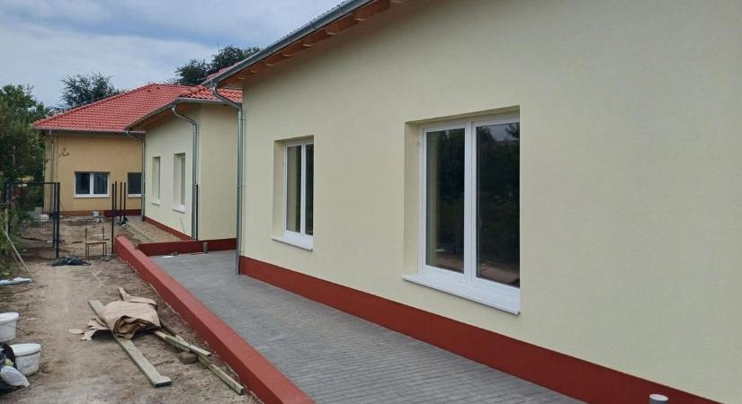 Hamarosan beköltözhetnek az idősek Baracson az új otthonba