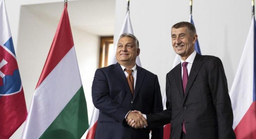 Rögtön besorolt Orbán Viktor mellé a cseh győztes