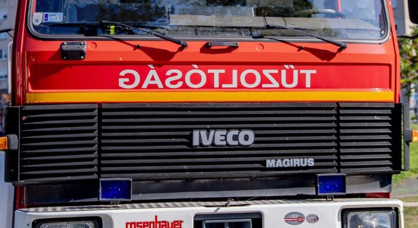 Kigyulladt egy hétvégi ház Miskolcon