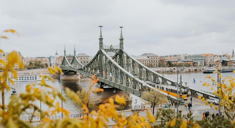 Időjárás: viharos széllel érkezik meg a hidegfront