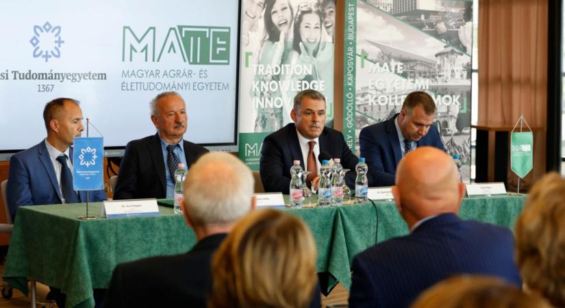 Modern oktatási központ született Kaposváron a MATE és a PTE összefogásával