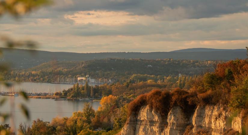 Esővel, széllel ér véget a hét, de jövőhéten enyhül az idő