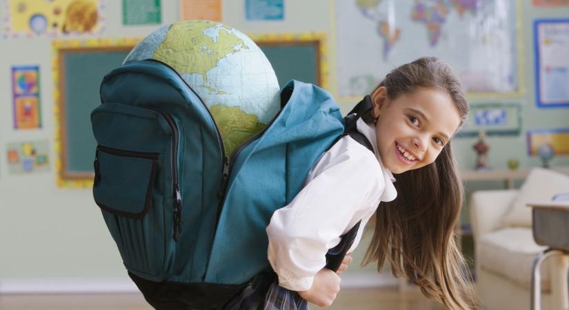 Hát- és derékfájás gyerekeknél – mit tegyél, ha a gyerek táskája túl nehéz?