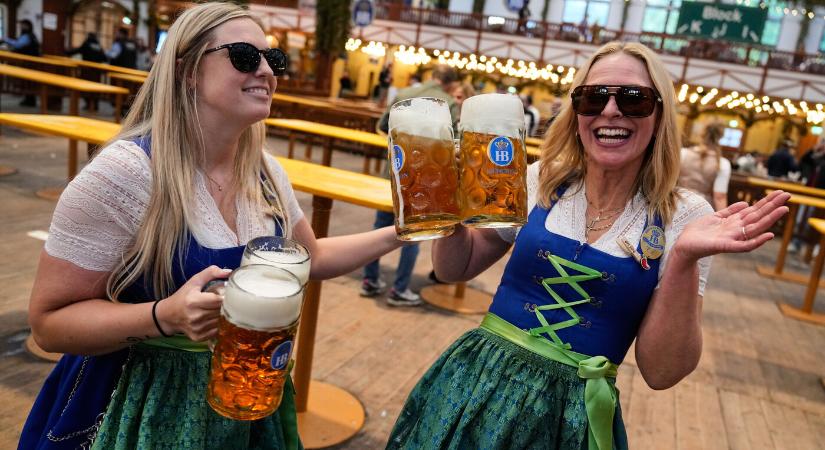 Mintegy 6,5 millió látogatója volt az idén a müncheni Oktoberfestnek