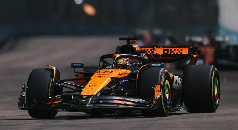 Forma-1: Russel győzett Szingapúrban, de a McLaren lett a világbajnok