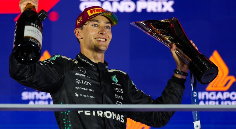 „Ideges voltam, amikor megláttam, hogy Verstappen lágy gumin indul” – a Szingapúri Nagydíj dobogósainak nyilatkozatai