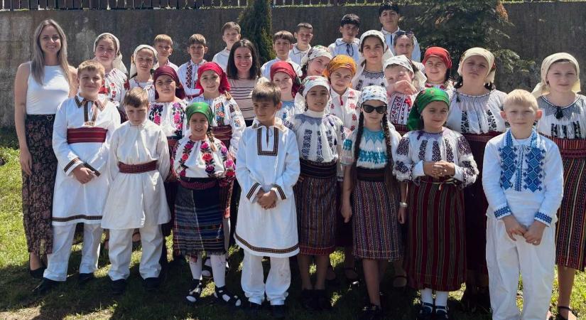 A moldvai csángóknál „ragadt” székelyföldi pedagógusok: „Itt sokkal nagyobb a tisztelettudat”
