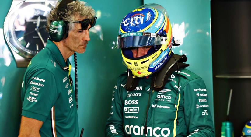 „Nem hiszem el, b*zdmeg” – Alonso kiakadt a pályát levágó Hamiltonra