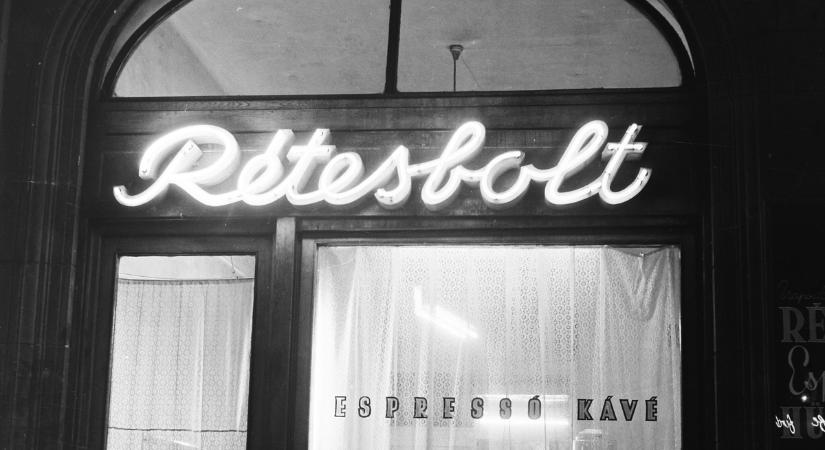 Ilyen volt a neonfényekben úszó, éjszakai Budapest a múlt században - Galéria