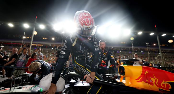 A McLaren megvédte világbajnoki címét Szingapúrban