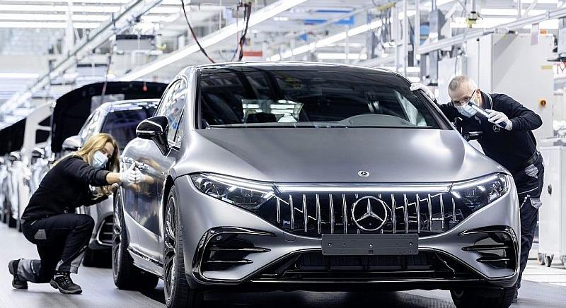 A Mercedes szerint az EQS tíz évvel előbb érkezett, mint kellett volna