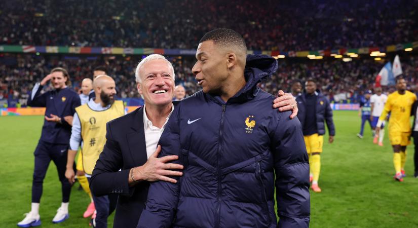Mbappé a sérülése ellenére csatlakozik a francia válogatotthoz