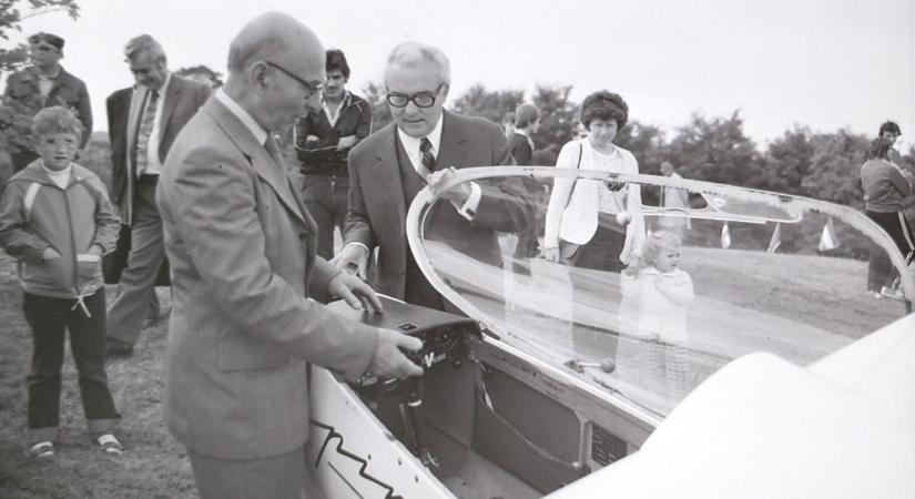 Emlékszel? Ilyenek voltak a Hangár-dombi siklórepülések