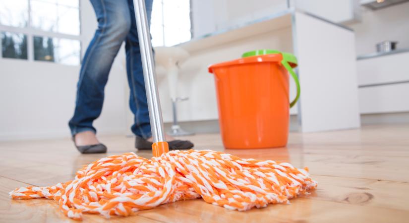 Te is túl gyakran mosol fel? A szakértők elárulták, valójában milyen gyakran kellene