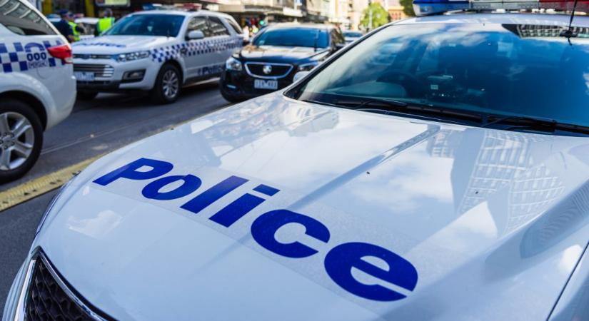 Autókra kezdett lövöldözni egy 60 éves férfi Sydney-ben, 19-en megsérültek, köztük az elkövető