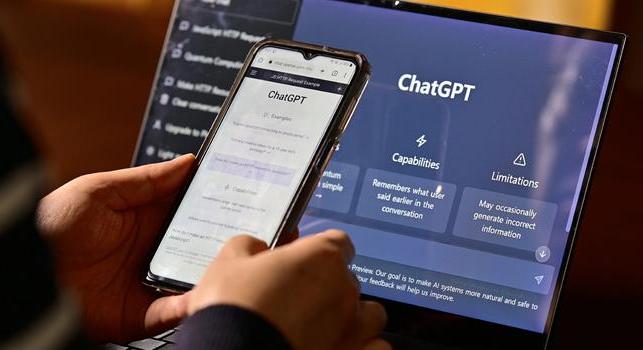 Letartóztattak egy 13 éves diákot, miután megkérdezte a ChatGPT-től, hogyan ölhetné meg a barátját