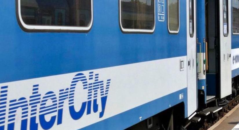 Eltévedt Borsodban a Tokaj IC