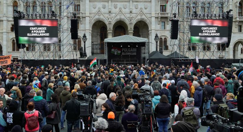 Orbán Viktor is reagált a Juhász Péter melletti szolidaritási tüntetésre