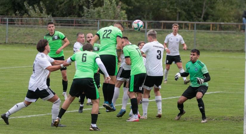 Vármegyei I.: meglepő körmendi iksz, érdekes játékvezetői ítéletek Csepregen - képgaléria