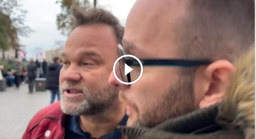 Balhéba keveredett Aranyosi Péter a ma esti tüntetésen – videóra vették, ahogy meglöki Varga Ádámot
