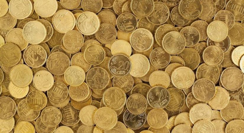 Tojásokon lépdelve, de bővült a magyar gazdaság augusztuban