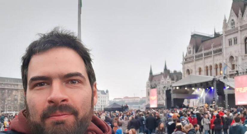 Leszavazta a Fidesz a gyermekvédelmi dolgozók béremeléséről szóló javaslatot