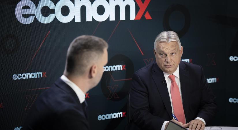 Orbán Viktor nem akarja szorosabbra fűzni Magyarország sorsát a szerinte szétrázódó Európai Unióval