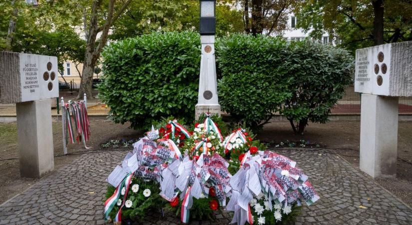 Az aradi vértanúkra emlékeztek Győrben - fotók