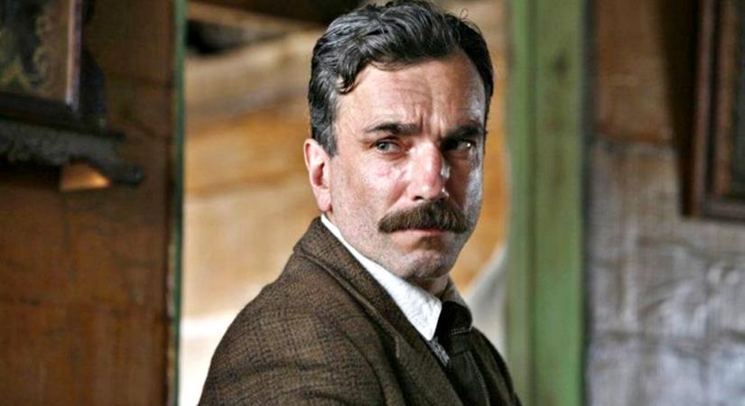 Daniel Day-Lewis szerint a method acting mára "könnyű célponttá" vált, és az emberek azt sugallják, hogy egy ilyen színész "úgy viselkedik, mint egy őrült"