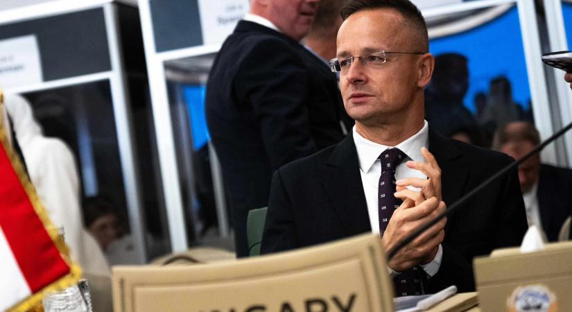 Szijjártó Péter a közös külügyminiszteri ülés után közölte, a béke reményét úgy hivják: Donald Trump