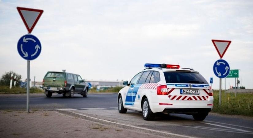 A rendőrök is megdöbbentek a sok szabálytalan autóson - folytatódik a közúti ellenőrzés!