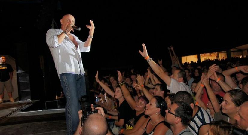 Retro buli: Óriási Lord és EDDA koncert volt Győrváron, retro fotókon hoztuk el újra