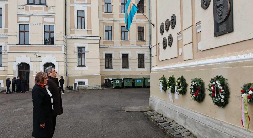 Az aradi vértanúkra és gyóntatójukra emlékeztek Kézdivásárhelyen