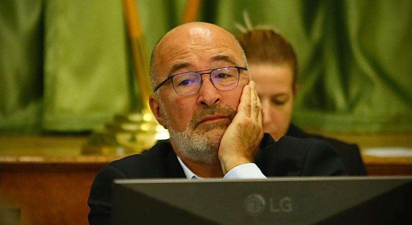 Miközben Józsefváros rohad, maguknak emelnek - újabb fizetéscunamit szavazott meg Pikó András csapata Józsefvárosban