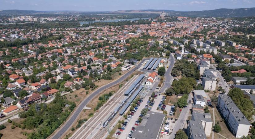 A szakértő szerint a szükséges karbantartások hiánya miatt nem üzemel a biztonsági berendezés az esztergomi vasútvonalon