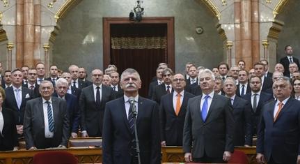 Ígéretek helyett csend: a kormánypártiak leszavazták a gyermekvédelmi emelést