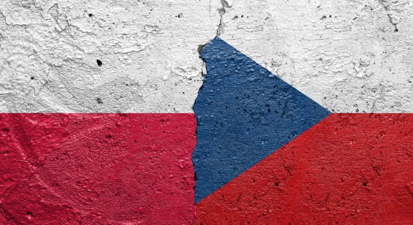 A Tusk-kormány területeket követel, kisebb lehet Csehország