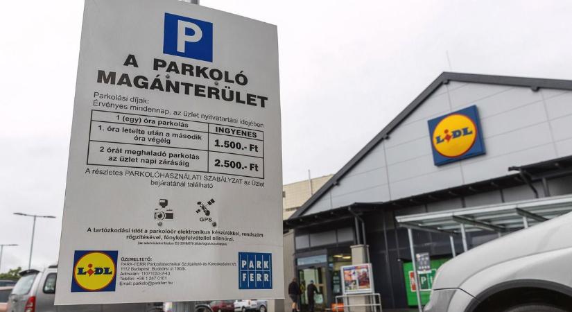 Megszólalt a Lidl a debreceni áruházi parkolók fizetőssé tételéről