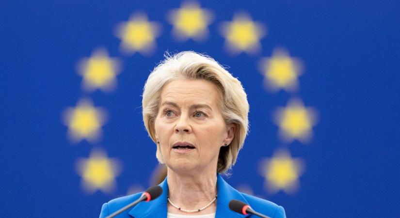 Ursula von der Leyen össztűz alatt az Európai Parlamentben: csak kapkodta a fejét, Weber mentette meg – „Hol volt Orbán Viktor?”