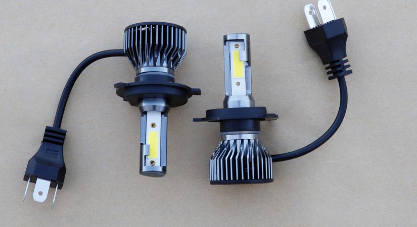 Itt a LED-es fényszórók átka, így ne használd