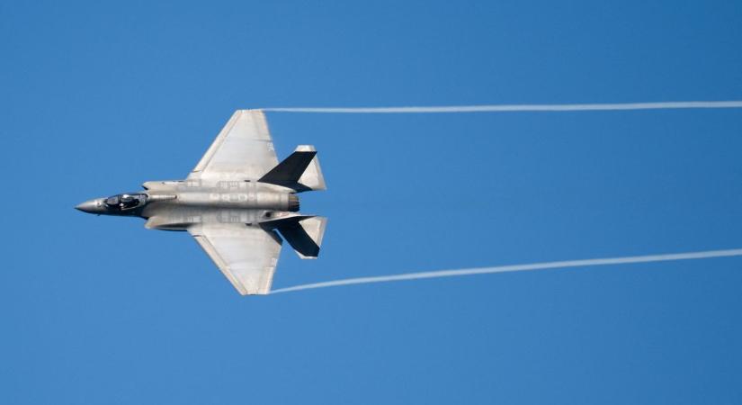 Meggondolta magát a NATO egyik legerősebb tagállama: mégse kell neki az amerikaiak F-35-öse, talált jobb vadászgépet - videón a KAAN