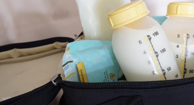 Több liter anyatej ment a lefolyóba: vidéken nehézségekbe ütközik az anyatejadományozás