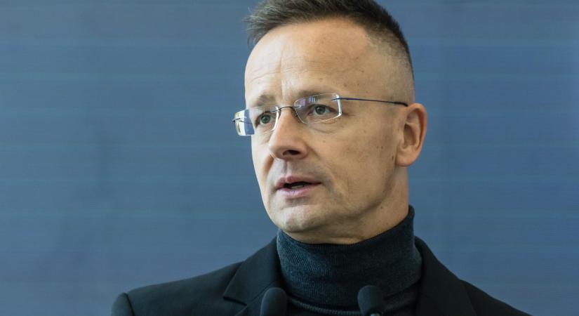 Örményországba küldené nagykövetnek Orbán korábbi angoltanárát Szijjártó Péter