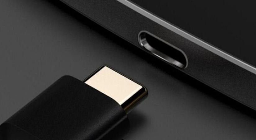 Már nem csak töltőt, de USB kábelt sem fognak adni a gyártók okostelefonjaikhoz