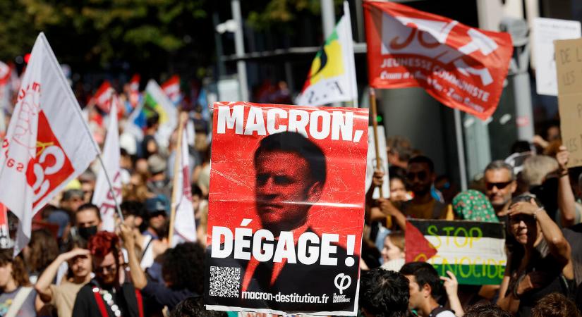 Hatalmas pácban van Macron, ő is követheti miniszterelnökét a süllyesztőbe?