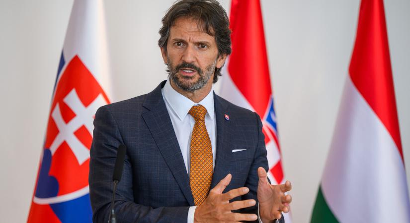 Szlovákia az Ukrajnának szánt 14. katonai segélycsomag előkészítésén dolgozik
