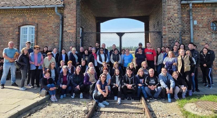 Auschwitz-Birkenau: megrendítő zarándokúton jártak