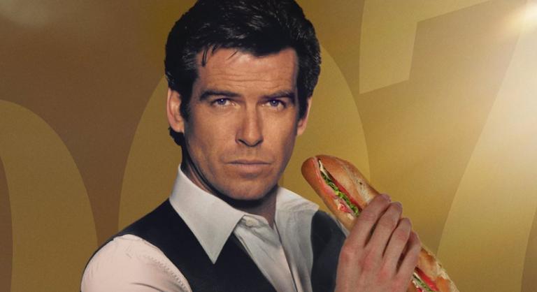 Az Amazon szó szerint kivette a fegyvert James Bond kezéből
