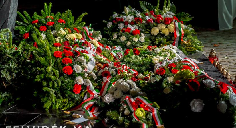 Nemzeti gyásznap Dunaszerdahelyen – az aradi vértanúk példája adjon erőt!