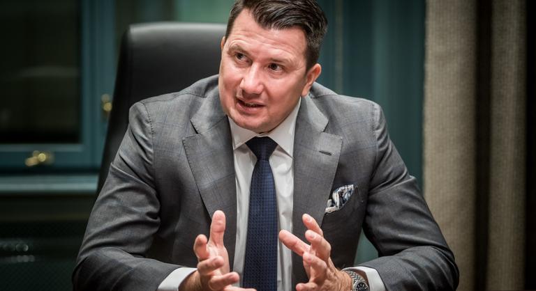 Zárt ajtók mögött bemondták: hatalmas dobására készül az MBH
